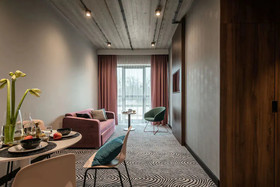 Hotel Zoo