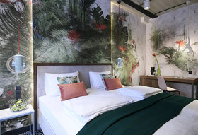 Hotel Zoo