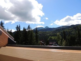 Guest House & Apartment Nabucco with Mountain View