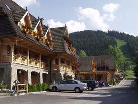 Hotel Nosalowy Dwor
