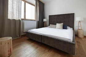 Monte House Apartments