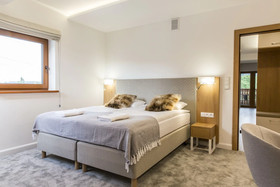 Royal Hill Residence