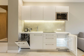 Royal Hill Residence