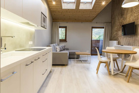 Royal Hill Residence