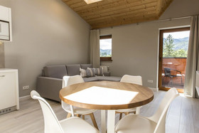 Royal Hill Residence