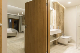 Royal Hill Residence