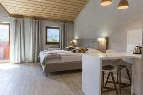 Royal Hill Residence