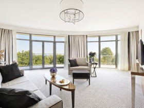 Diune Hotel