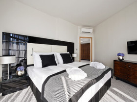 Diune Hotel