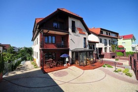 Akme Villa