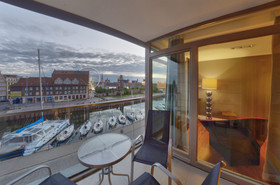 Apartamenty WaterLane by Dom & House