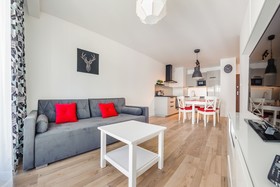 Aura by Apartamenty Sun & Snow