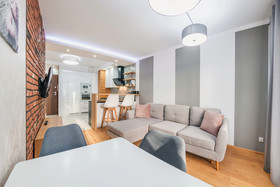 Aura by Apartamenty Sun & Snow