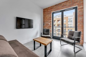 Aura by Downtown Apartments