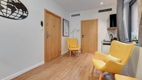 Dom & House - Apartments Old Town Deo Plaza