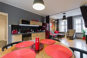 Dom & House - Apartments Old Town Ogarna