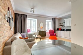 Dom & House - Apartments Old Town Ogarna
