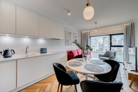 Dom & House Winter Residence