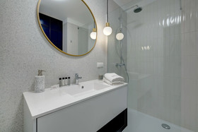 Dom & House Winter Residence