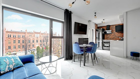 Dom & House Winter Residence