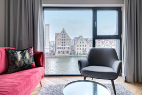 Dom & House Winter Residence