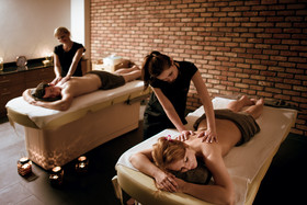 Hotel Almond Business & SPA