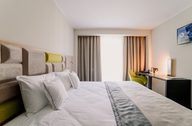 Hotel Almond Business & SPA