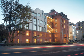 Hotel Almond Business & SPA