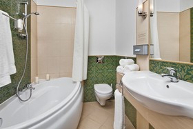 Hotel Bonum