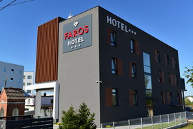 Hotel Faros