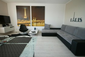 IRS Royal Apartments - IRS Aviator