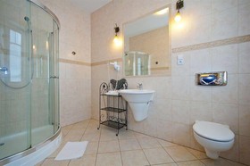 Villa La Petite B&B