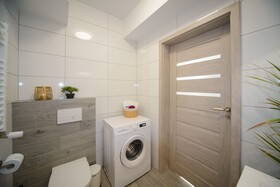 Maya's Apartments