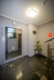 Maya's Apartments
