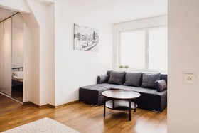 Midtown Hostel