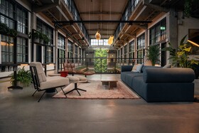 Montownia Lofts & Experience