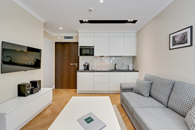 Welcome Apartment Old Town Smart City
