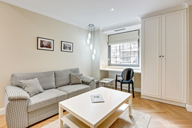 Welcome Apartment Old Town Smart City