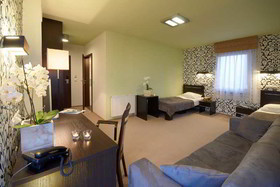 Hotton Hotel