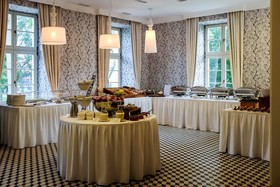 Quadrille Hotel & Spa