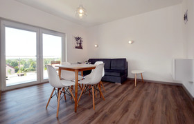 Piec Mórz by Sun & Snow