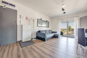 Piec Mórz by Sun & Snow