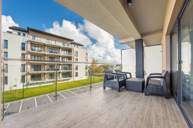 Piec Mórz by Sun & Snow