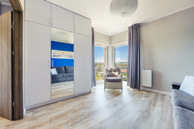 Piec Mórz by Sun & Snow