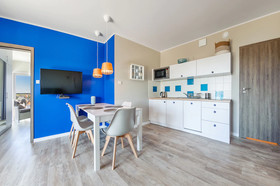 Piec Mórz by Sun & Snow