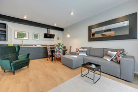 Flats For Rent-Verano Residence
