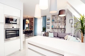 Golden Sun Apartments-Port