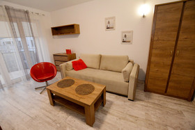 Golden Sun Apartments-Port