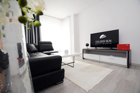 Golden Sun Apartments-Solny