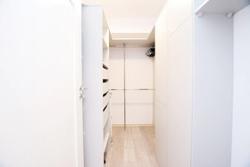 Golden Sun Apartments-Solny